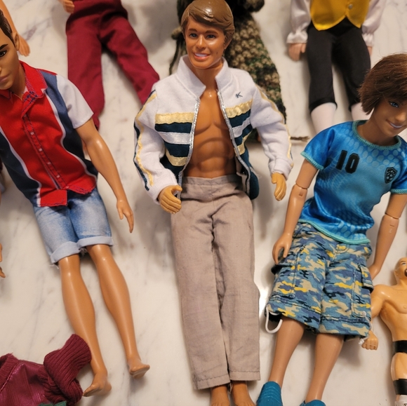 Mattel Dolls - Picture 4 of 8